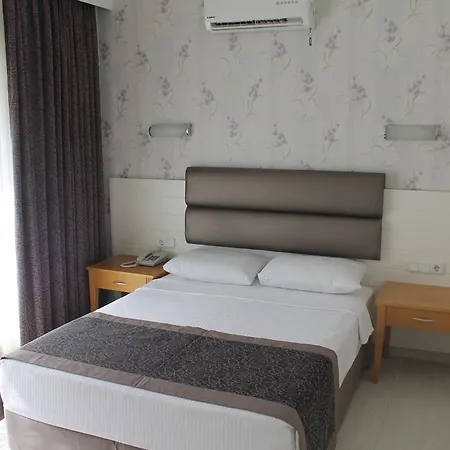 Ida Hotel 3*