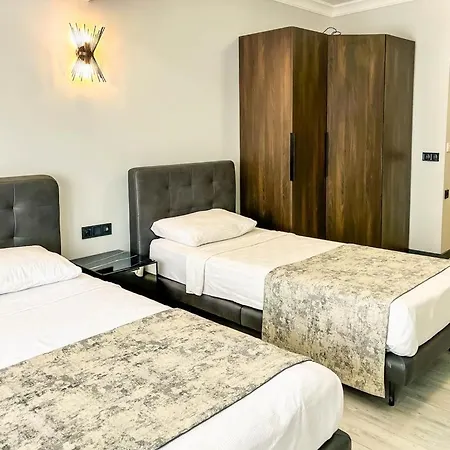 Hotel Ida 3*