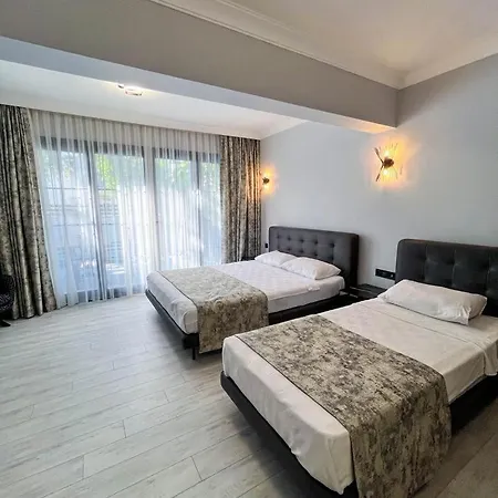 Ida Hotel