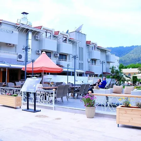 Ida Hotel