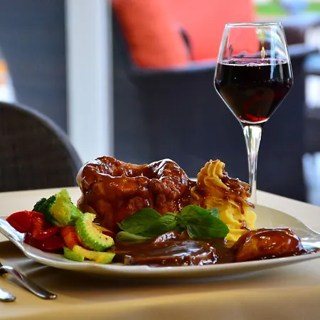 Ida ホテル マルマリス