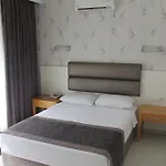 Ida Ξενοδοχείο 3*