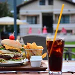 Hotel Ida 3*