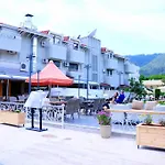 Ida Hotel