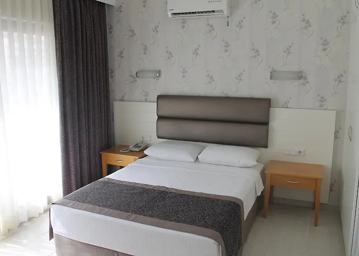 Ida Hotel 3*